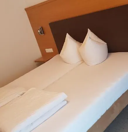 Lenz Affittacamere 3*